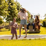 Mammaloewagen Super De Luxe, Prive Hottub En Zwembad * Heythuysen