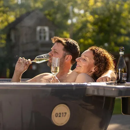 Ferienhaus Mammaloewagen Super De Luxe, Prive Hottub En Zwembad *